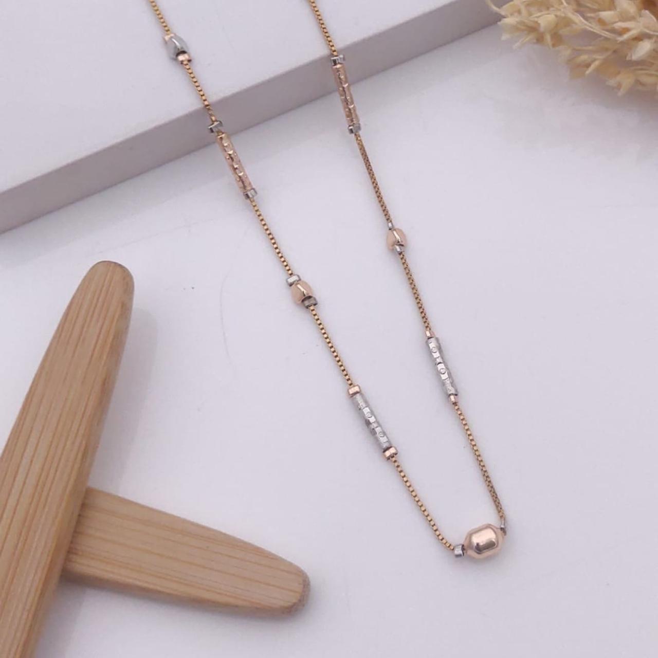 Elegant 3-Tone Anti-Tarnish Chains for Women – Timeless Style & Durability