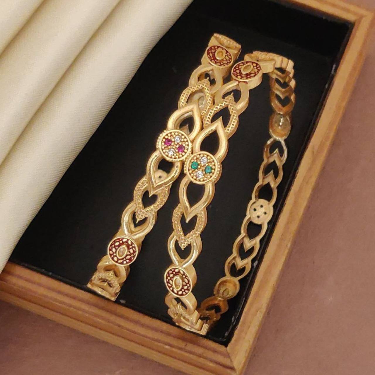 Versatile High Gold-Plated Diamond-Studded Bangles – Elegant for Everyday & Special Occasions