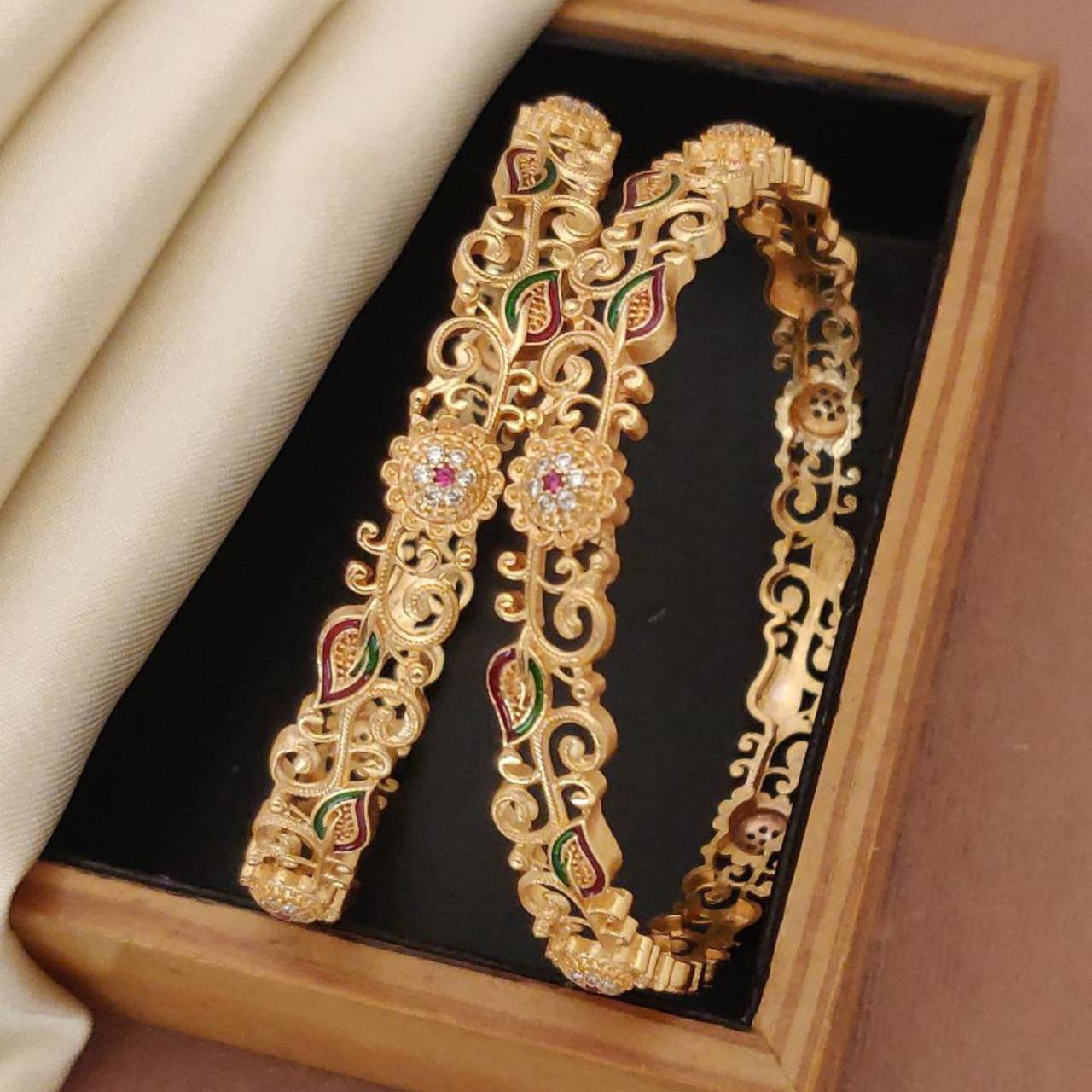 Versatile High Gold-Plated Diamond-Studded Bangles – Elegant for Everyday & Special Occasions