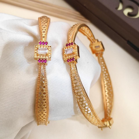 Versatile High Gold-Plated Diamond-Studded Bangles – Elegant for Everyday & Special Occasions